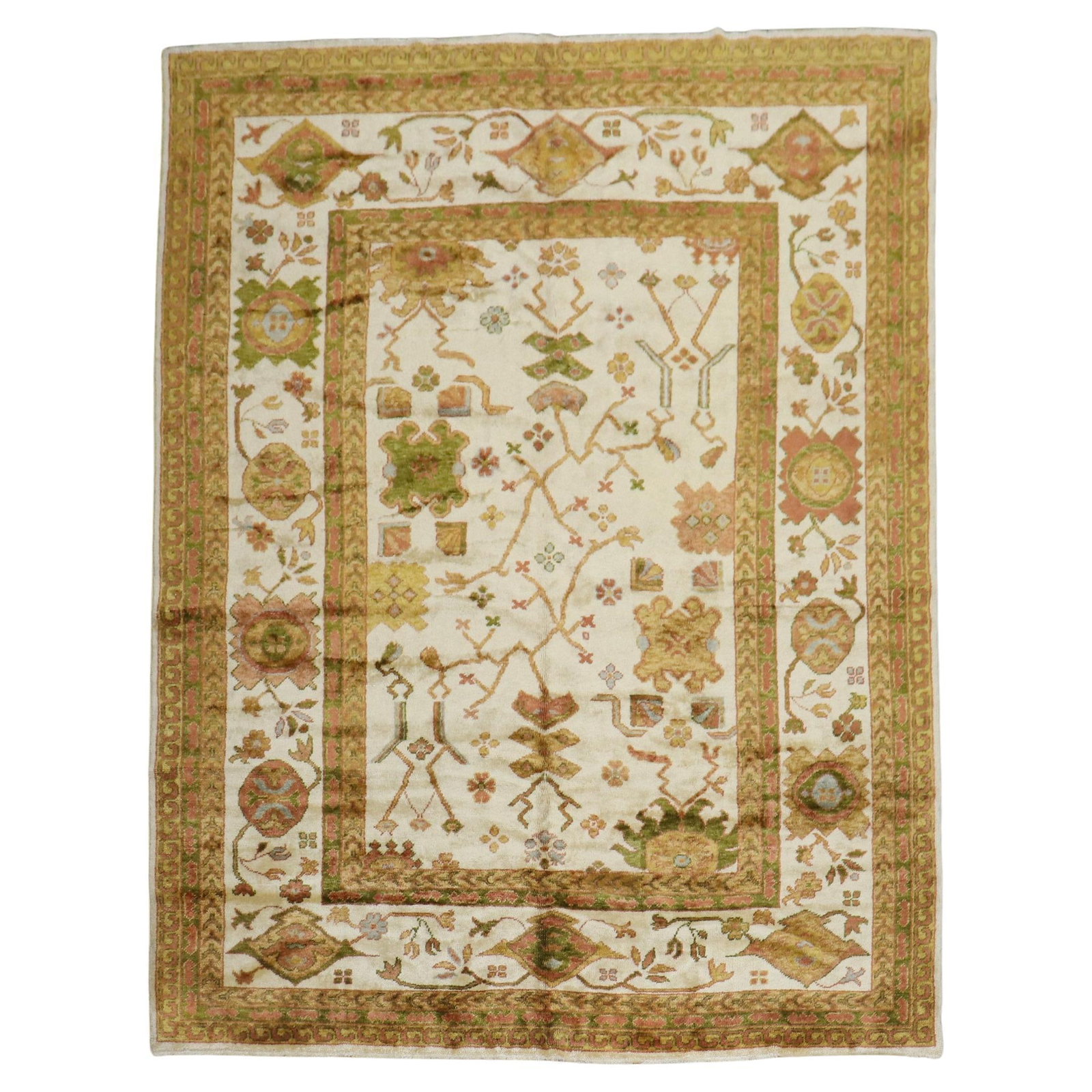 Unique Vintage Inspired Ivory Oushak Rug Hand-Knotted Wool 8'2 x 10'3: Unique Vintage Inspired Ivory Oushak Rug Hand-Knotted Wool 8'2 x 10'3 Experience the elegance of this Vintage Inspired Angora Wool Ivory Oushak Rug, a stunning addition to any bohemian decor. This one