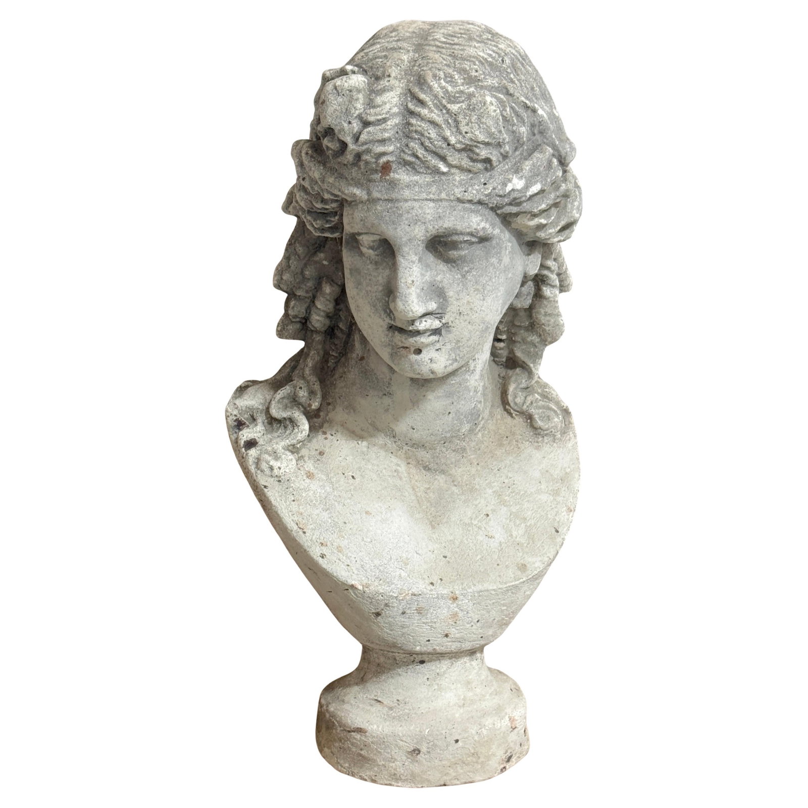Neoclassical French Cast Stone Bust of Ariadne Circa 1900: Neoclassical French Cast Stone Bust of Ariadne Circa 1900 This elegant French Cast Stone Garden Bust of Ariadne, dating back to circa 1900, is a magnificent representation of Neoclassical artistry. St