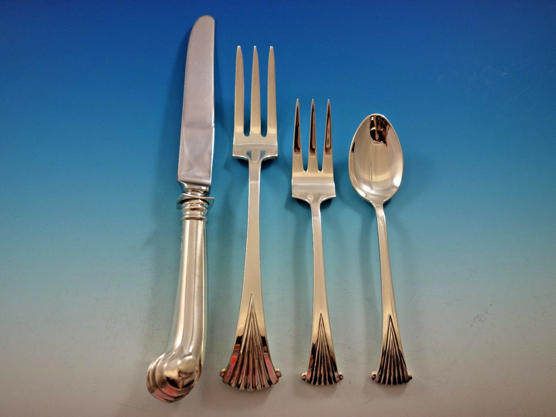 Tuttle Onslow Sterling Silver 4-Piece Dinner Place Setting: Tuttle Onslow Sterling Silver 4-Piece Dinner Place Setting Introducing the exquisite Onslow pattern by Tuttle, this sterling silver dinner size place setting consists of four meticulously crafted piec