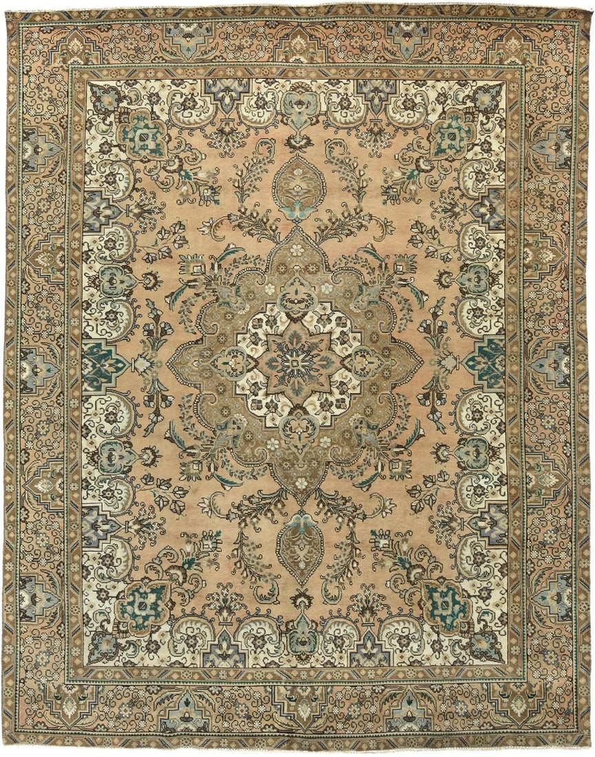 Vintage Floral Hand-Knotted Wool Rug 9'8 x 12'5 Eco-Friendly: Vintage Floral Hand-Knotted Wool Rug 9'8 x 12'5 Eco-Friendly Enhance your living space with this exquisite vintage floral traditional distressed Oriental rug, measuring 9'8" x 12'5". Crafted with a ha