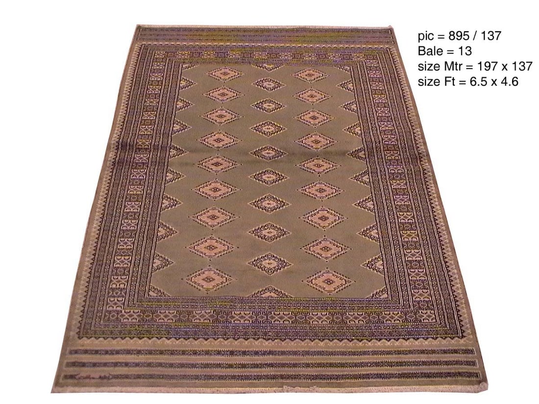 4.6 x 6.6 Olive Wool Silk Jaldar Bokhara Area Rug: 4.6 x 6.6 Olive Wool Silk Jaldar Bokhara Area Rug Free continental US Shipping Enhance your home decor with this exquisite 4.6 x 6.6 Wool & Silk Jaldar Bokhara Rug in Olive. Hand-knotted by skilled ar
