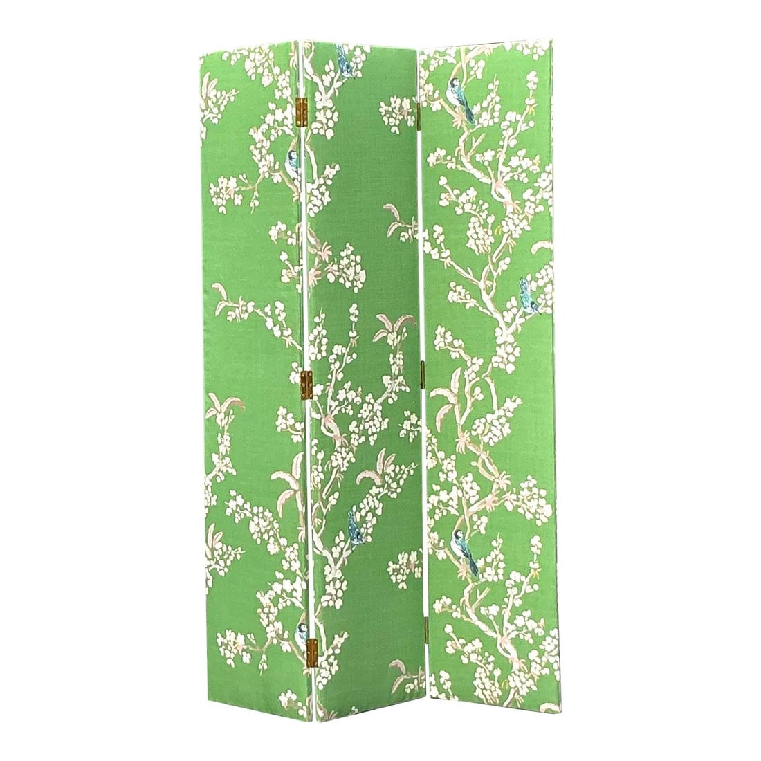Vintage Regency Gracie Style 3 Panel Upholstered Screen in Kelly Green: Vintage Regency Gracie Style 3 Panel Upholstered Screen in Kelly Green Enhance your living space with this Vintage Regency Gracie Style Upholstered Three Panel Screen, exuding timeless elegance. Adorn