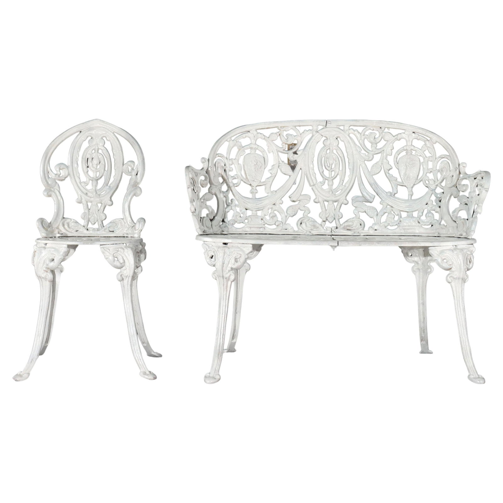 Antique Cameo White Painted Cast Iron Garden Set Settee & Chair c1900: Antique Cameo White Painted Cast Iron Garden Set Settee & Chair c1900 This exquisite Antique Cameo White Painted Cast Iron Garden Set, dating back to circa 1900, includes a beautifully crafted settee 