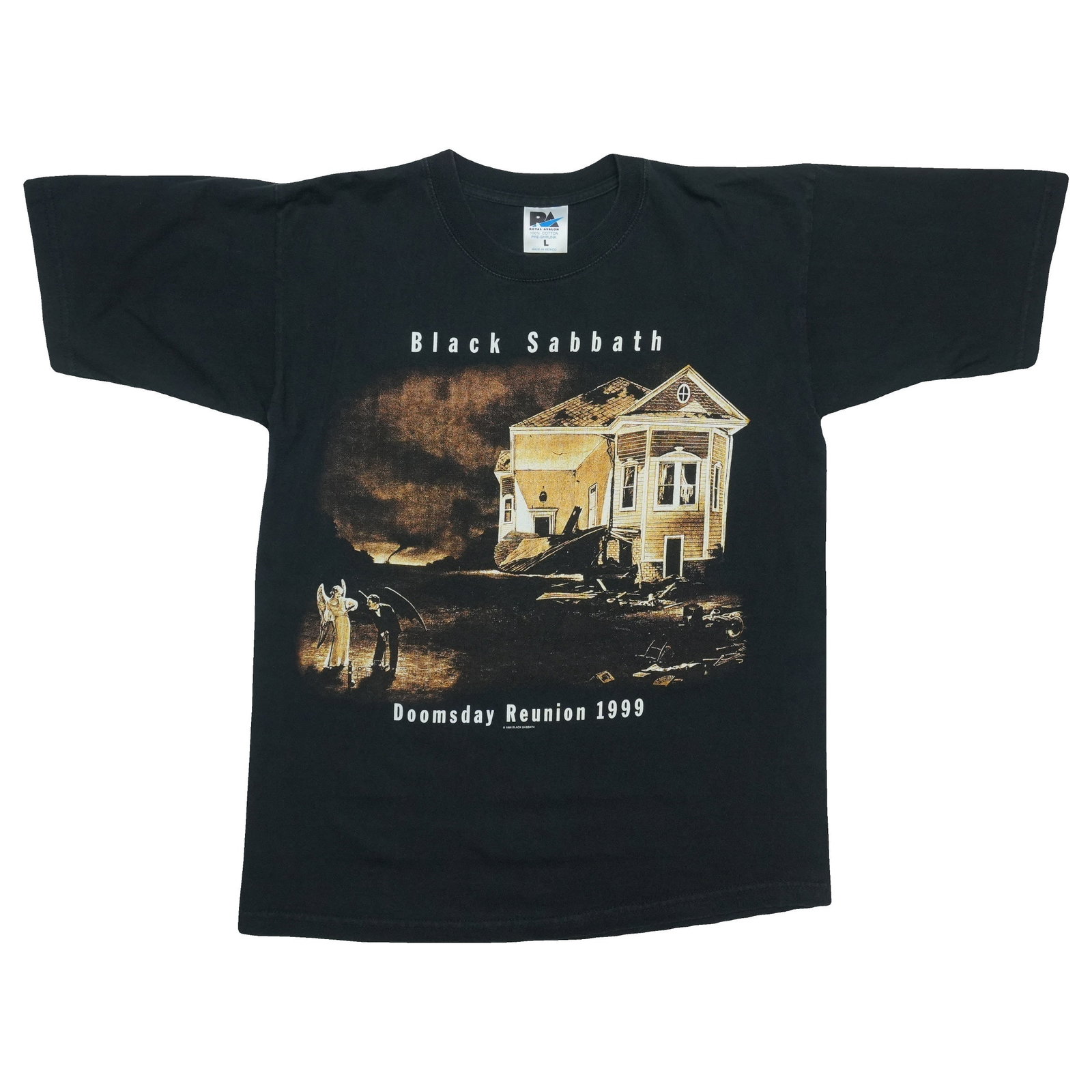 Vintage 1999 Black Sabbath Reunion Tour Cotton T Shirt Large: Vintage 1999 Black Sabbath Reunion Tour Cotton T Shirt Large This is an original vintage 1999 Black Sabbath Reunion shirt featuring both front and back graphics. Made from 100% cotton, it comes in bla