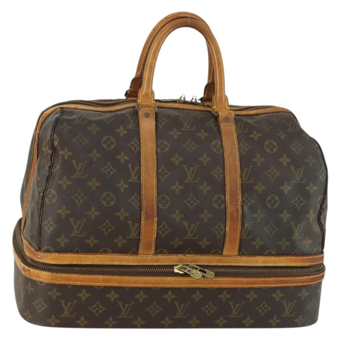 Louis Vuitton Monogram Canvas Boston Travel Bag M41444 France: Louis Vuitton Monogram Canvas Boston Travel Bag M41444 France This Louis Vuitton Monogram Sac Sports Boston Bag, model M41444, is crafted from signature monogram canvas and features a spacious interio