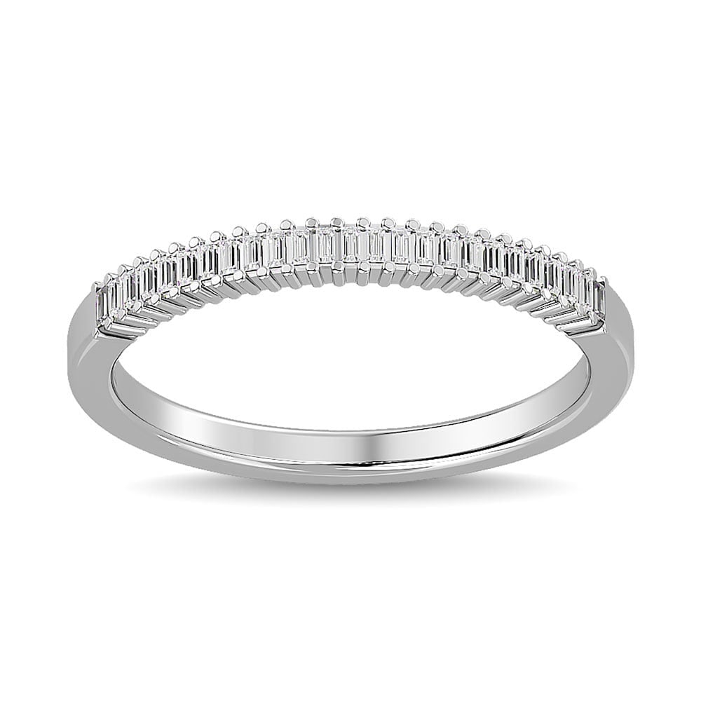 Diamond 1/2 Ct.tw Anniversary Band in 14K White Gold: Diamond 1/2 Ct.tw Anniversary Band in 14K White Gold 14k White Gold Stone Color: G-h Stone Clarity: I1 Each ring is presented in standard size 6.5. Complimentary resizing is available between sizes 51