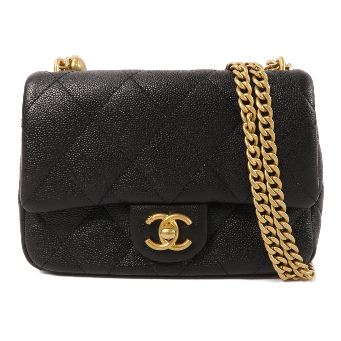 CHANEL AS3828 Heart Crush Mini Flap Shoulder Bag Black Calfskin: CHANEL AS3828 Heart Crush Mini Flap Shoulder Bag Black Calfskin CHANEL CC Heart Crush Mini Flap shoulder bag in black calfskin with a chain strap. This women's bag is presented in very good condition 