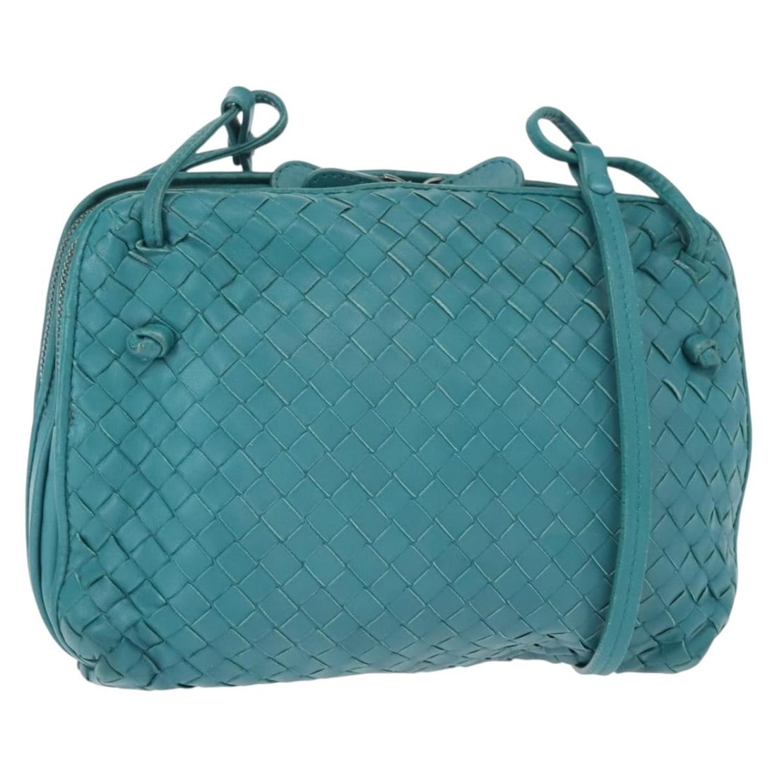Bottega Veneta Intrecciato Leather Shoulder Bag Turquoise Blue Auth 148399: Bottega Veneta Intrecciato Leather Shoulder Bag Turquoise Blue Auth 148399 This Bottega Veneta Intrecciato Shoulder Bag is a stunning accessory crafted from high-quality leather in a vibrant turquoise