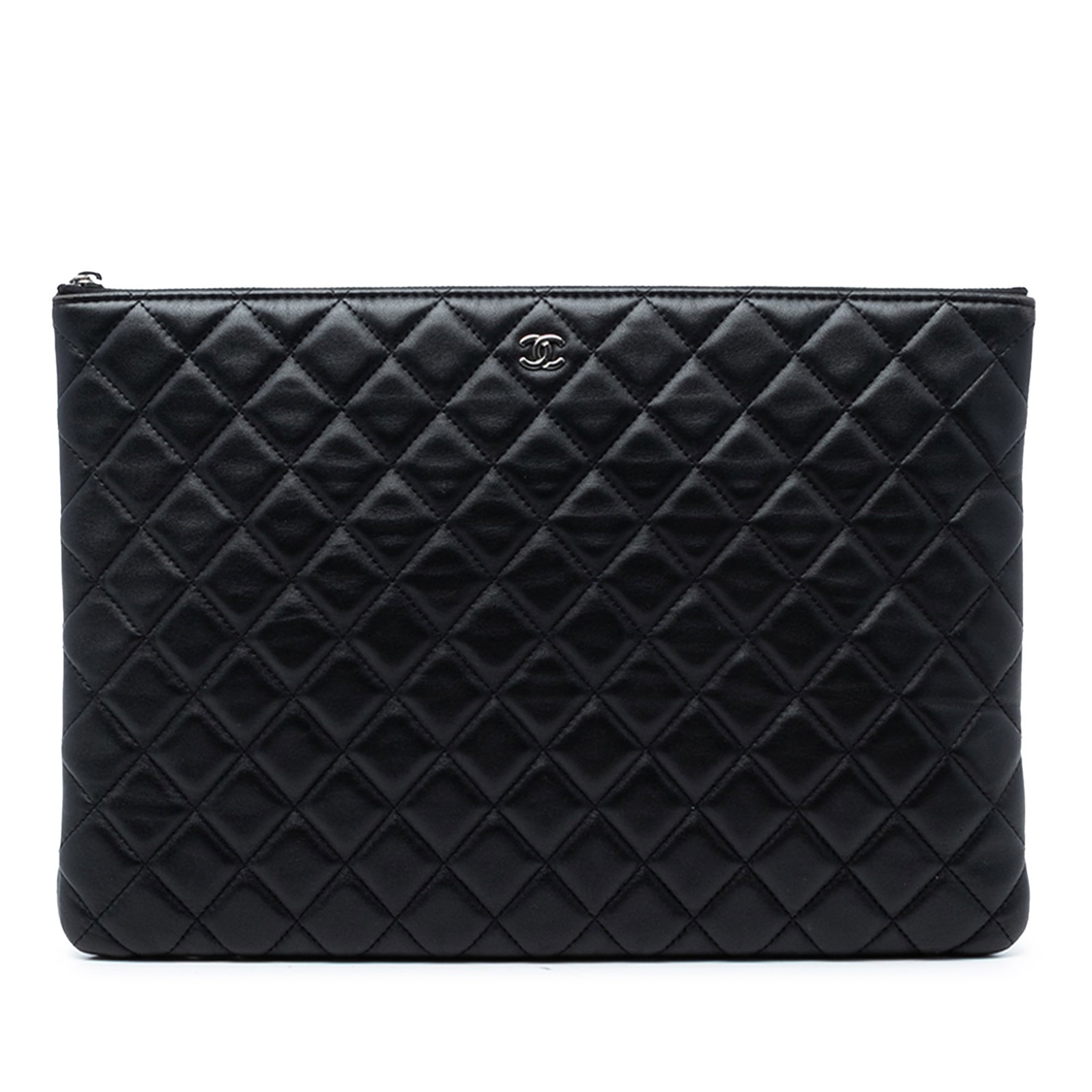 Chanel black quilted lambskin zip clutch O Case: Chanel black quilted lambskin zip clutch O Case This Chanel Large Quilted Lambskin O Case Clutch features a sophisticated quilted lambskin leather exterior in black with a top zip closure. The clutch 
