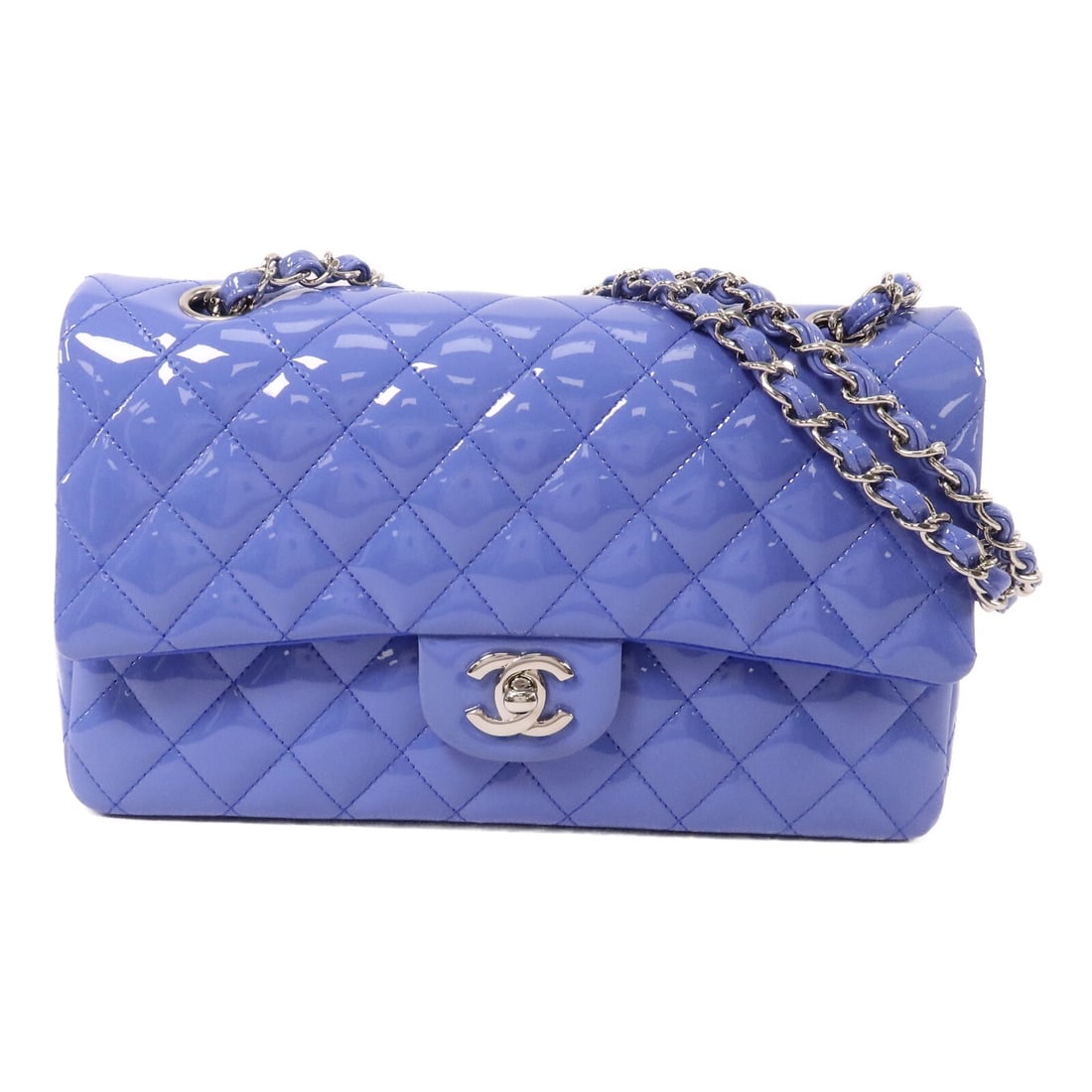 CHANEL Classic 25 Patent Leather 2 Way Shoulder Bag Blue: CHANEL Classic 25 Patent Leather 2 Way Shoulder Bag Blue Classic CHANEL CC 2-way shoulder bag in blue patent leather. This women's bag features the iconic CC design and a versatile chain strap for sho
