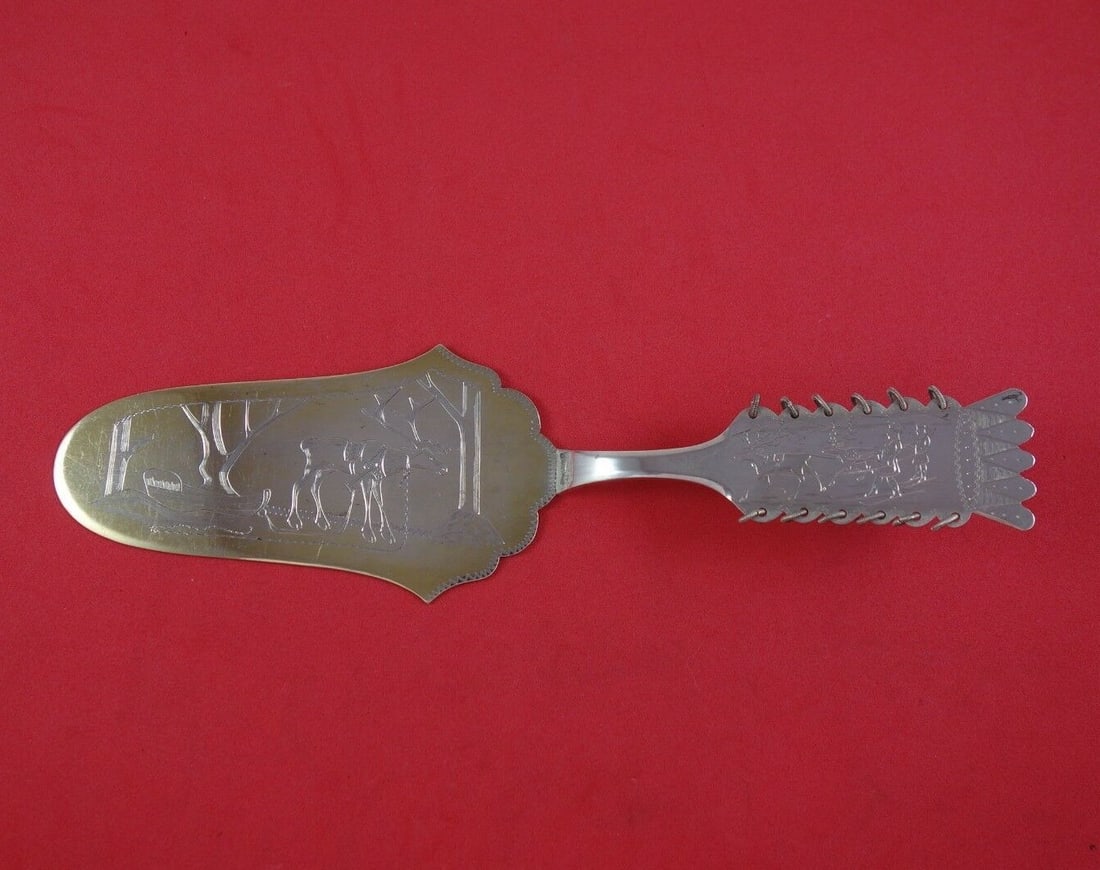 Sami Scandinavian .830 Silver Pie Server with Reindeer Design (1 of 2)