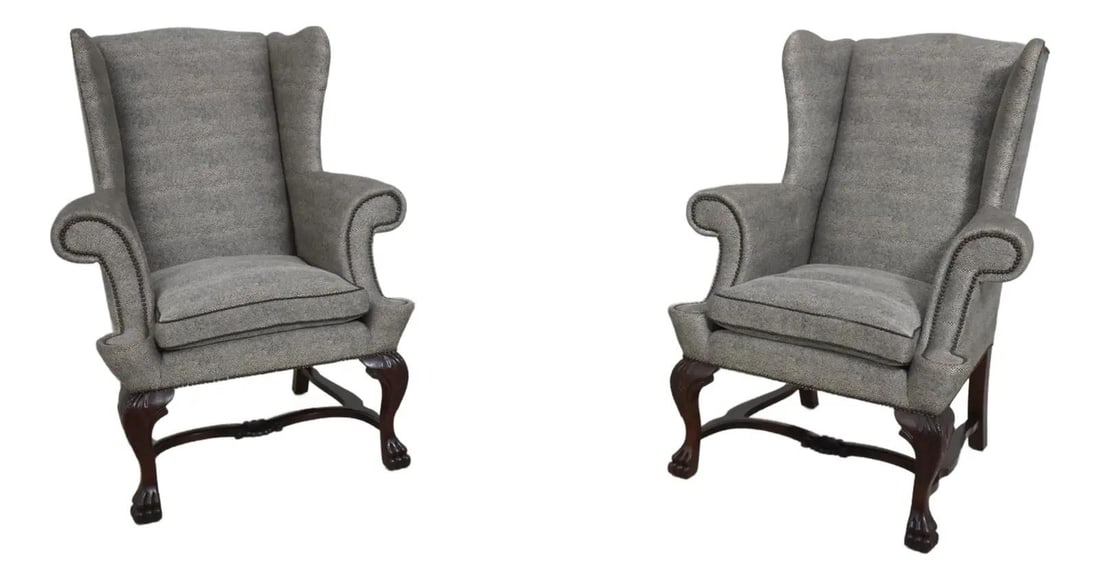 Elegant Baker Wing Back Chairs in George II Style Mahogany (1 of 10)