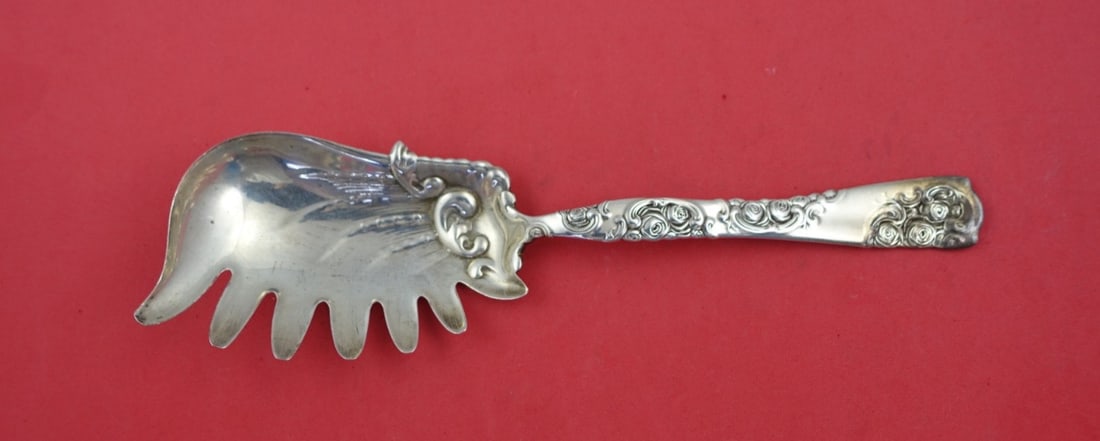 Whiting Sterling Silver Rose and Scroll Fried Oyster Server 9 1/4" (1 of 2)