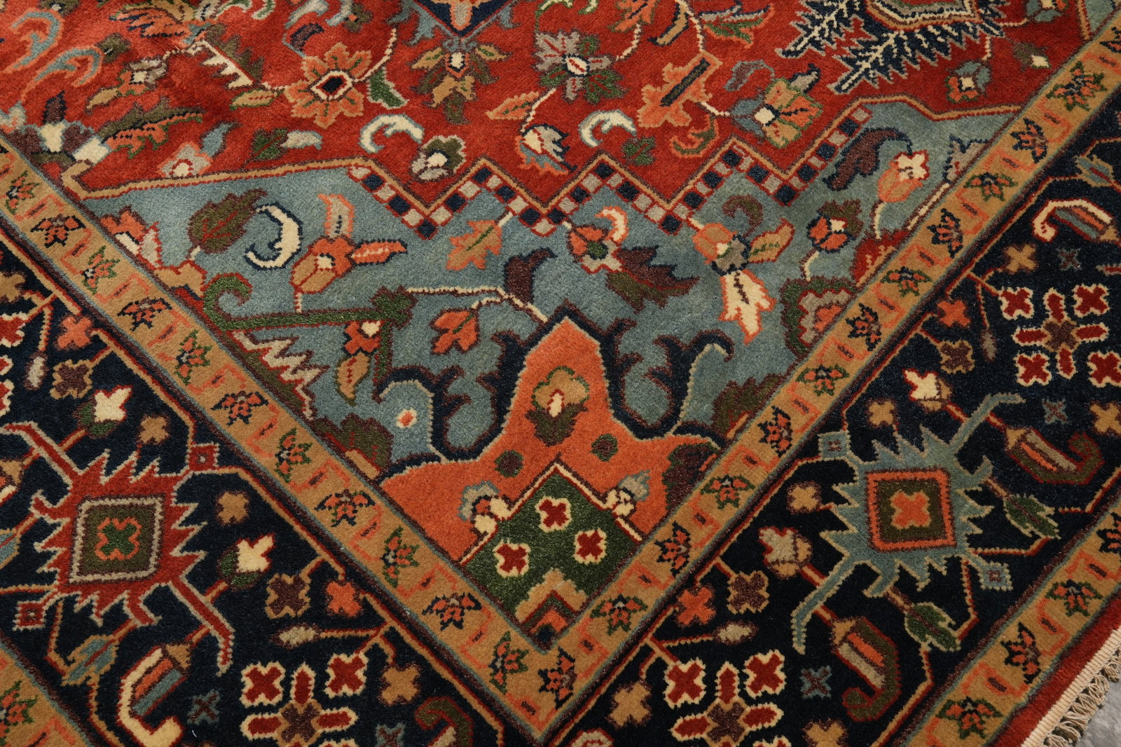 10 x 10 Feet Square Serapi Wool Handmade Rug Persian Design - 7