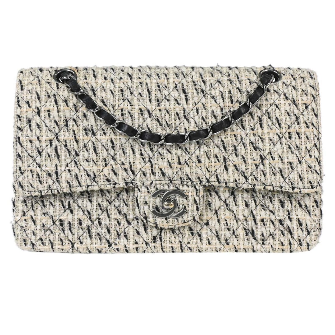 CHANEL Classic Double Flap Medium Shoulder Bag Gray Tweed: CHANEL Classic Double Flap Medium Shoulder Bag Gray Tweed Chanel Medium Classic Double Flap shoulder bag in gray tweed with a turn-lock closure and shoulder strap. The bag features a gray and black ex