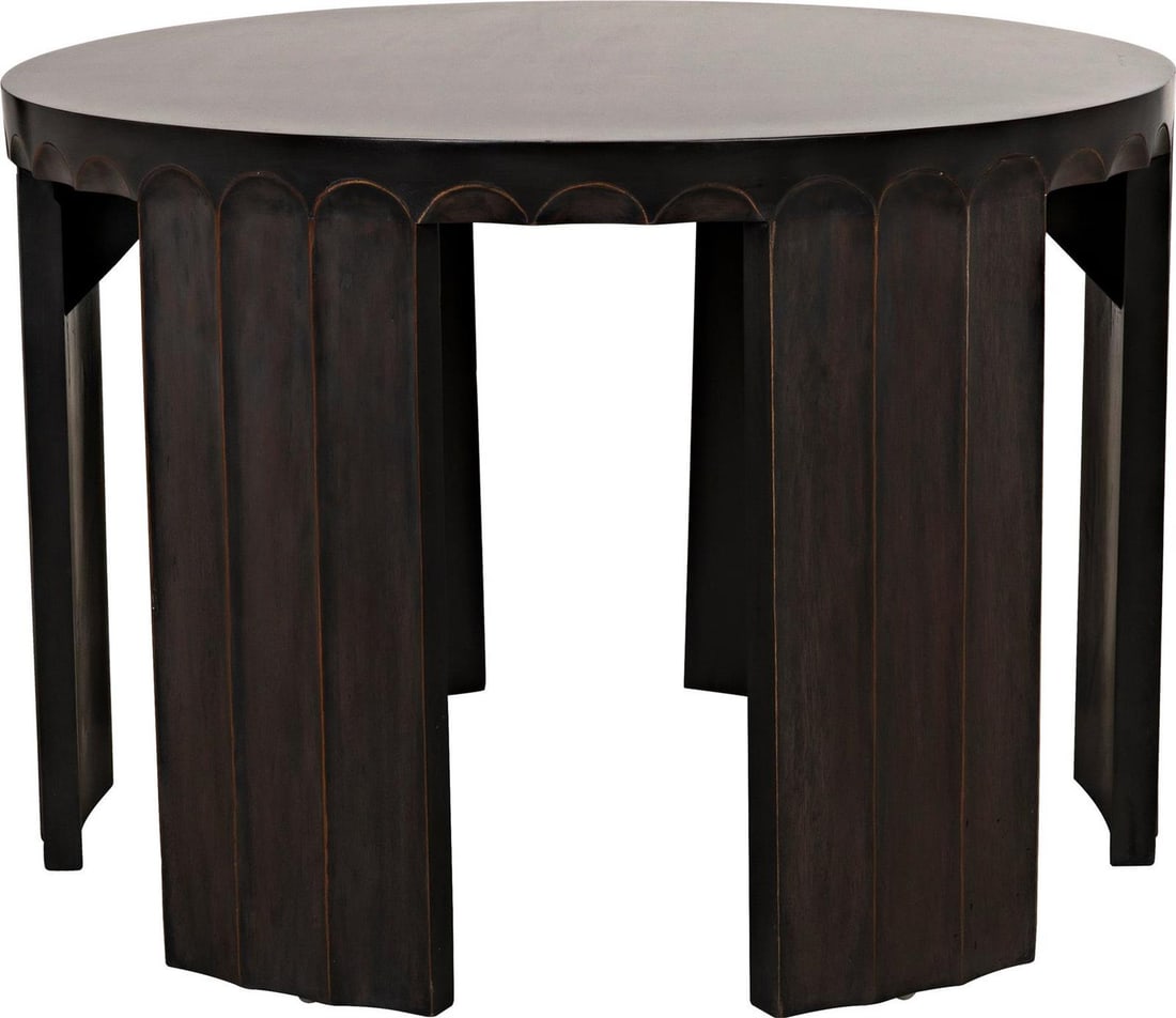 Noir Mahogany Veneer Fluted Side Table English Traditional Style: Noir Mahogany Veneer Fluted Side Table English Traditional Style This stylish mahogany veneer side table features a fluted design and embodies the elegance of English traditional style. The table is c