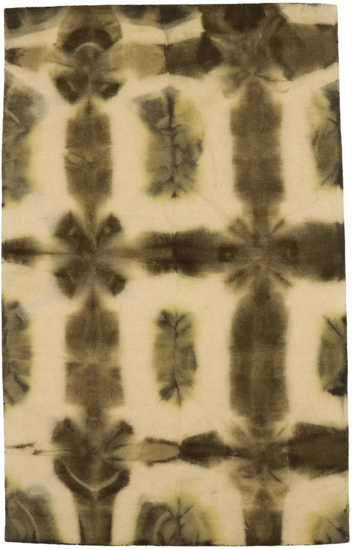 Hand-Tufted Wool Modern Abstract 5x8 Area Rug in Brown and Cream: Hand-Tufted Wool Modern Abstract 5x8 Area Rug in Brown and Cream This modern hand-tufted area rug features a contemporary tie-dye design in brown and cream tones. Crafted from wool, it offers a high p