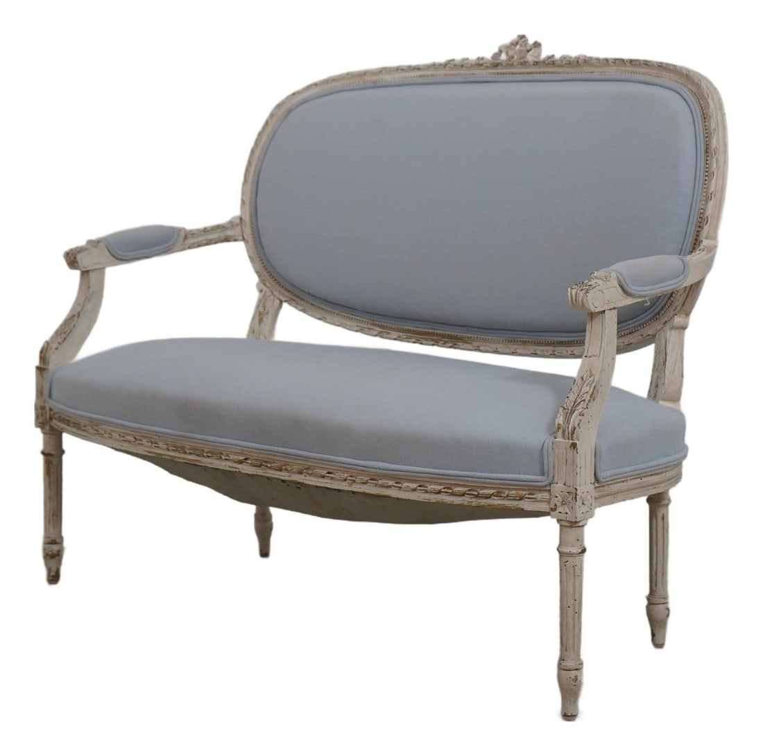 Oval Back French Style Settee in Blue and White 46.5w (1 of 10)