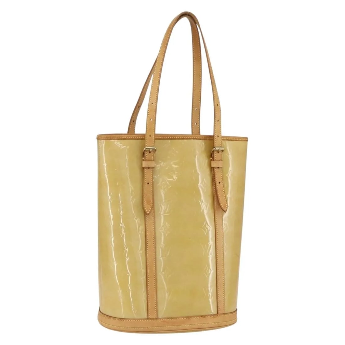 Louis Vuitton Monogram Vernis Patent Leather Bucket Bag Beige: Louis Vuitton Monogram Vernis Patent Leather Bucket Bag Beige This pre-owned Louis Vuitton Bucket Bag in beige patent leather features the iconic Monogram Vernis design. Crafted in France, it is desig