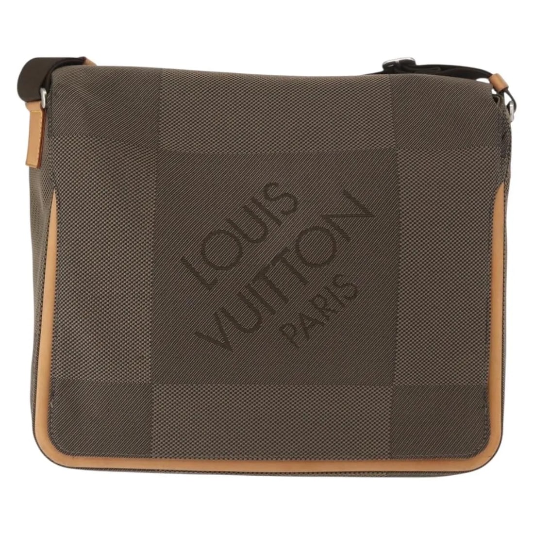 Terre Messenger Shoulder Bag by Louis Vuitton in Brown Canvas: Terre Messenger Shoulder Bag by Louis Vuitton in Brown Canvas This Louis Vuitton Terre Messenger Bag features the signature Damier Geant canvas in a brown hue. Designed for unisex use, the bag offers 