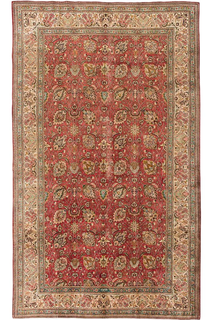 Vintage 9'5 x 15'8 Persian Tabriz Rug Floral Motif Wool: Vintage 9'5 x 15'8 Persian Tabriz Rug Floral Motif Wool Discover the elegance of this vintage hand-knotted Persian Tabriz rug, showcasing a rich rust field adorned with a stunning floral motif. With i