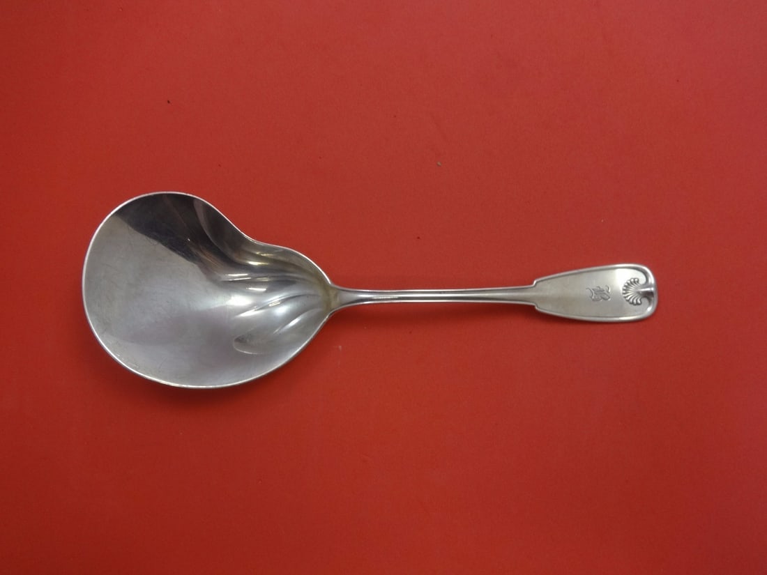 Tiffany & Co. Palm Sterling Silver Berry Spoon 9 3/8" Monogrammed: Tiffany & Co. Palm Sterling Silver Berry Spoon 9 3/8" Monogrammed This exquisite serving spoon from Tiffany & Co. features the elegant Palm pattern, measuring 9 3/8" in length. Crafted from high-quali