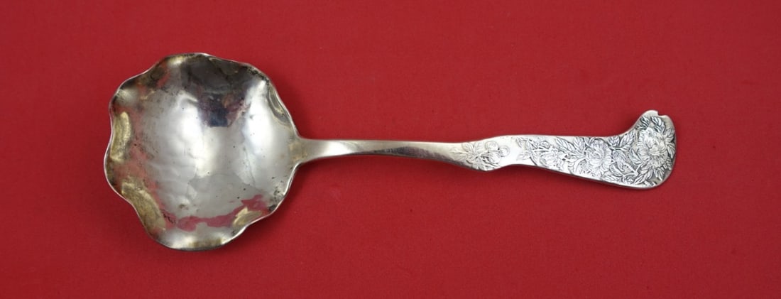 Sterling Silver Gravy Ladle with Acid Etched Floral Design by Shiebler 7 1/4 Inch: Sterling Silver Gravy Ladle with Acid Etched Floral Design by Shiebler 7 1/4 Inch This Shiebler sterling silver gravy ladle features acid-etched floral and berry motifs with a hand-hammered bowl. Dati