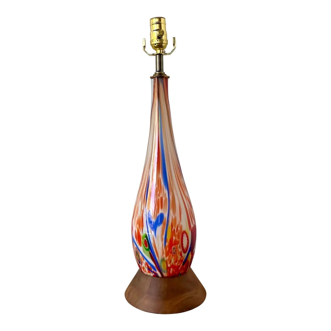 Mid-Century Italian Hand-Blown Spatter Glass Table Lamp 22.25 Inch Tall: Mid-Century Italian Hand-Blown Spatter Glass Table Lamp 22.25 Inch Tall This vintage Italian glass lamp showcases mid-century hand-blown artistry with a striking "end-of-day" spatter glass technique. 