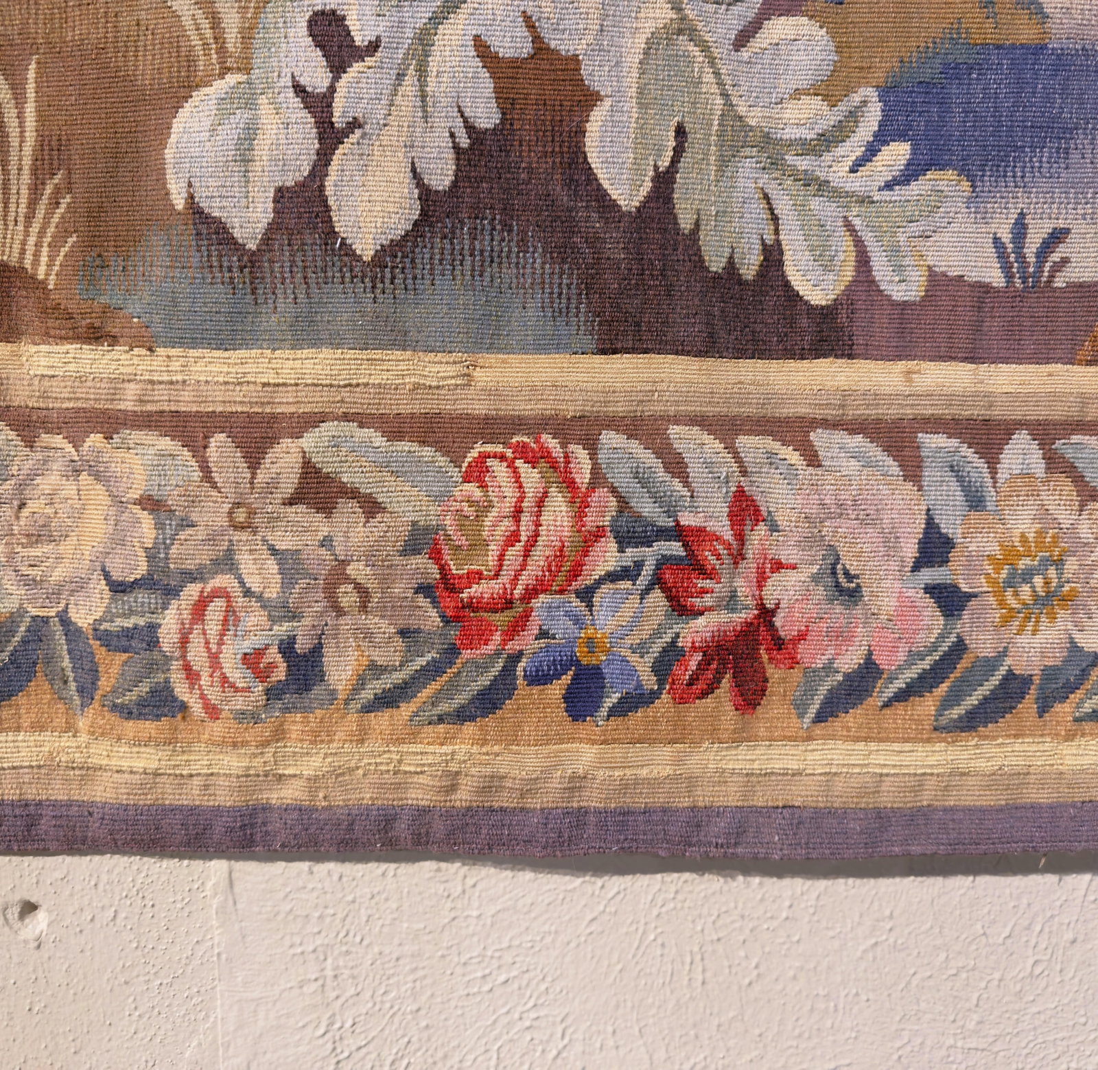 Louis XV Style Aubusson Wool and Silk Tapestry with Pastoral Scene and Floral Border - 11