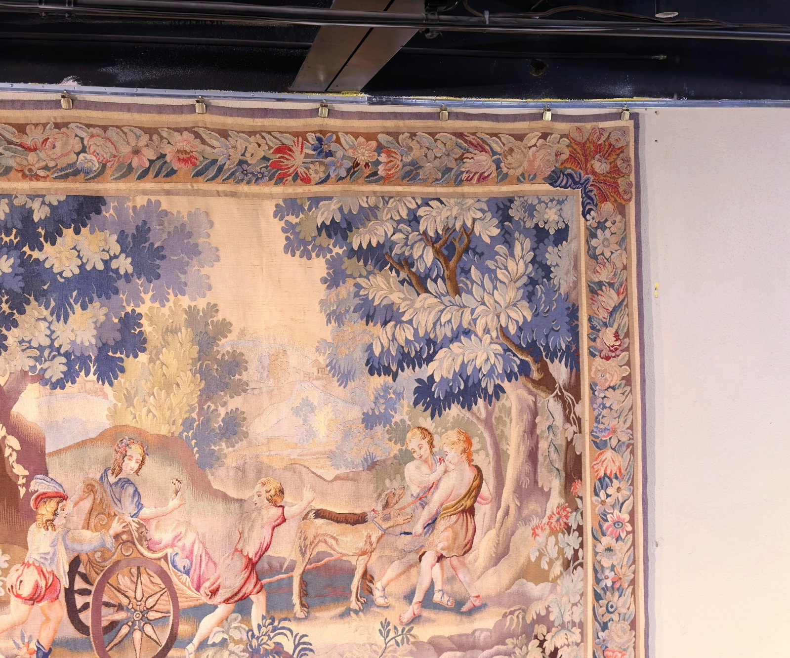 Louis XV Style Aubusson Wool and Silk Tapestry with Pastoral Scene and Floral Border - 4