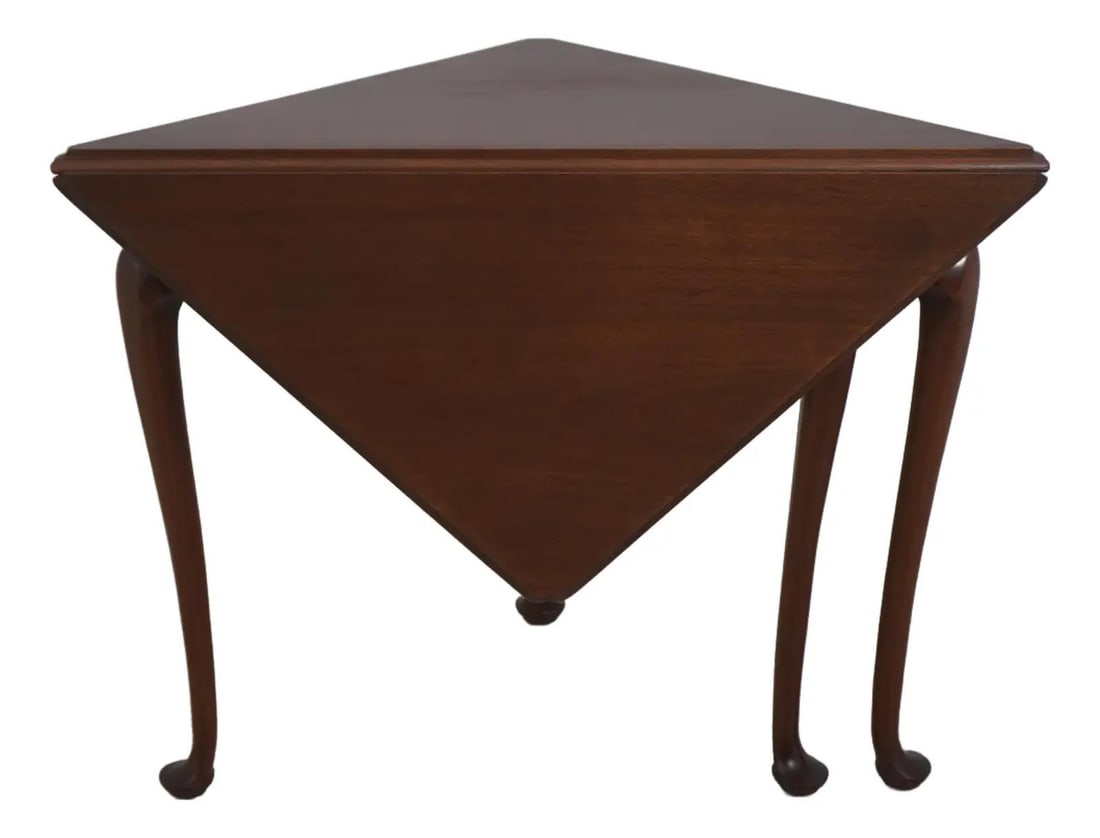 Queen Anne Mahogany Corner Table by Biggs Gate Leg (1 of 10)