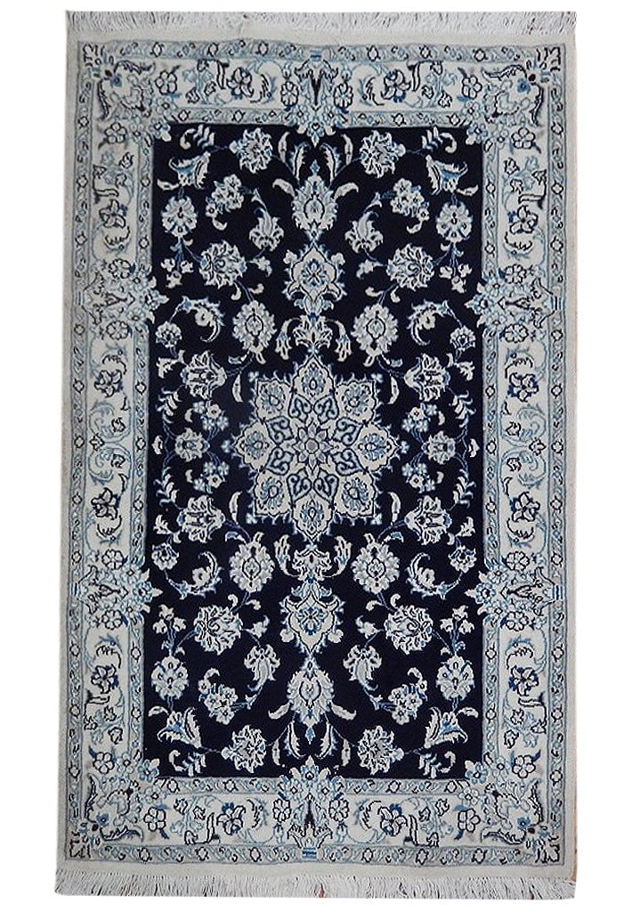 Handcrafted 2.8' x 4' White Wool Silk Persian Nain Area Rug: Handcrafted 2.8' x 4' White Wool Silk Persian Nain Area Rug Free continental US Shipping Elevate your home decor with this exquisite 2.8 x 4 White Wool & Silk Persian Nain Rug. Handcrafted by skilled 