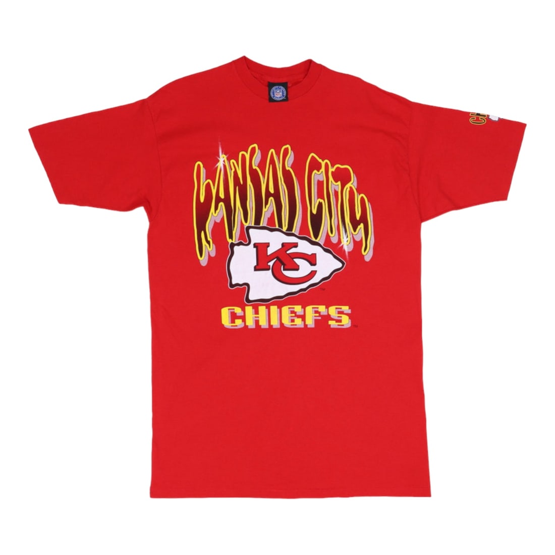 Vintage 1997 Kansas City Chiefs Red NFL Cotton Football T Shirt: Vintage 1997 Kansas City Chiefs Red NFL Cotton Football T Shirt This is an original vintage 1997 Kansas City Chiefs NFL football shirt. Made from 100% cotton, the shirt features a red color and has no