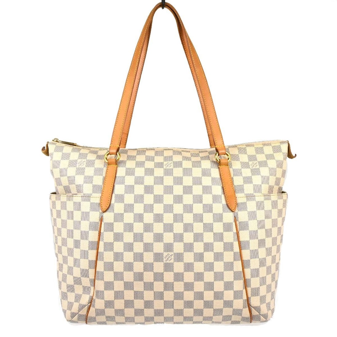 Louis Vuitton Totally MM Damier Azur Zip Tote N51262: Louis Vuitton Totally MM Damier Azur Zip Tote N51262 Vintage Louis Vuitton Totally MM tote bag in Damier Azur canvas with leather trim and double handles. This zip-top tote features exterior and inter