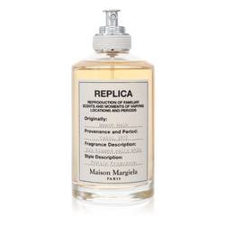 Replica Beachwalk Eau De Toilette Spray (Tester) By Maison Margiela: Replica Beachwalk Eau De Toilette Spray (Tester) By Maison Margiela Replica Beachwalk Perfume by Maison Margiela, Released in 2012, replica beachwalk has all the promise of a warm summer's day. This u