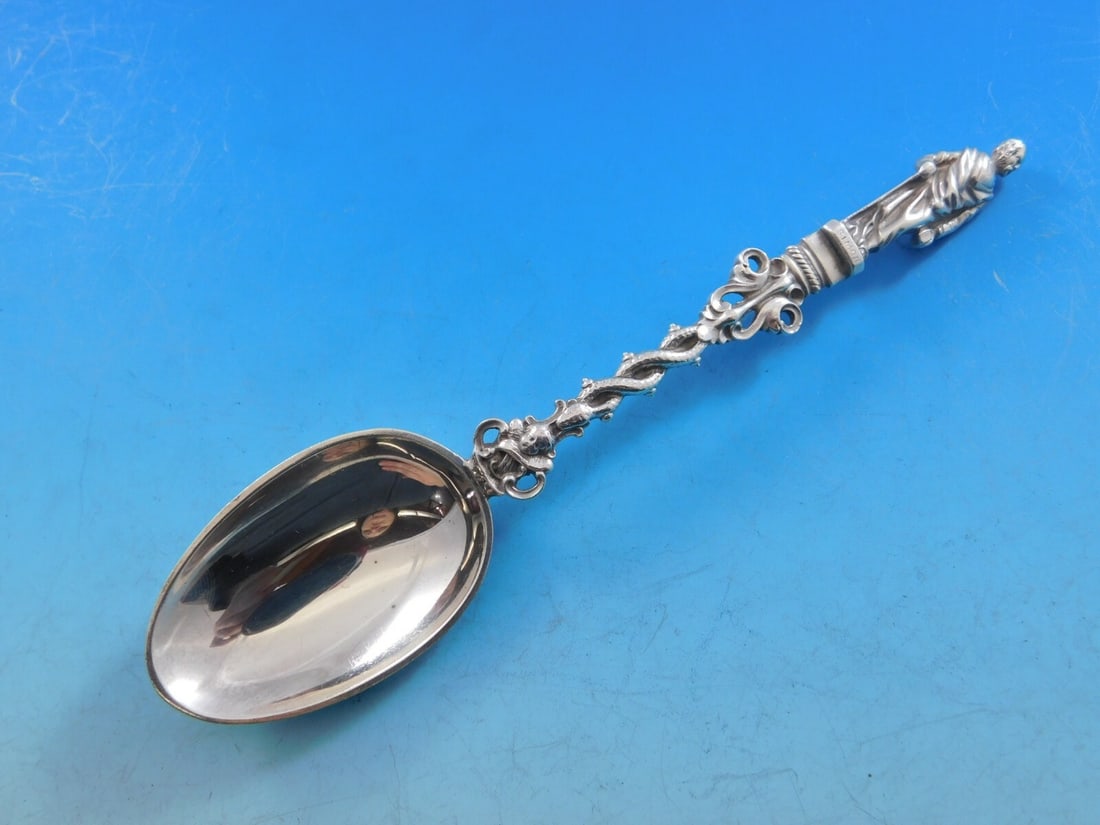 Gorham Apostles Large Sterling Silver Soup Spoon 6 3/4 Inch: Gorham Apostles Large Sterling Silver Soup Spoon 6 3/4 Inch This exquisite Apostles Large soup spoon by Gorham is crafted from sterling silver and features a unique 3-dimensional hand-crafted design. 