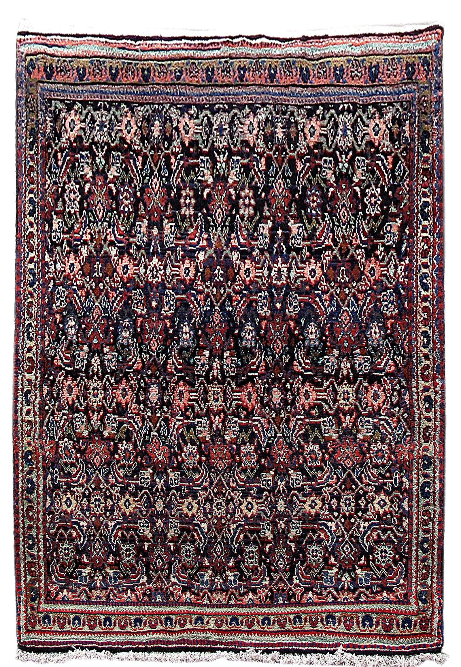 Handcrafted 4.3 x 6.4 Persian Hamadan Herati Rug Ivory Wool: Handcrafted 4.3 x 6.4 Persian Hamadan Herati Rug Ivory Wool Free continental US Shipping Transform your living space with this exquisite 4.3 x 6.4 Persian SENEH Hamadan Herati Rug, handcrafted by skil
