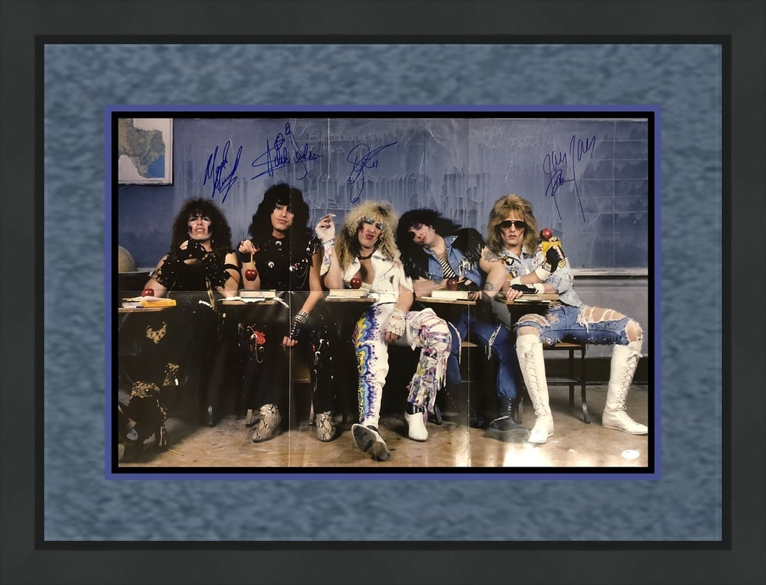 Twisted Sister Stay Hungry Autographed Poster Custom Framed JSA COA 29x39 (1 of 4)