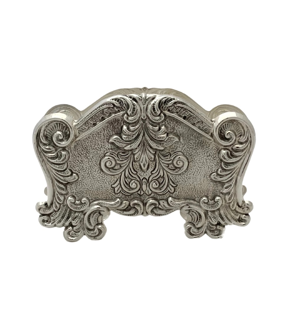 Handmade 925 Sterling Silver Napkin Holder with Chased Leaf Design: Handmade 925 Sterling Silver Napkin Holder with Chased Leaf Design This exquisite napkin holder is crafted from fine 925 sterling silver, showcasing a unique handmade chased leaf applique design. The 