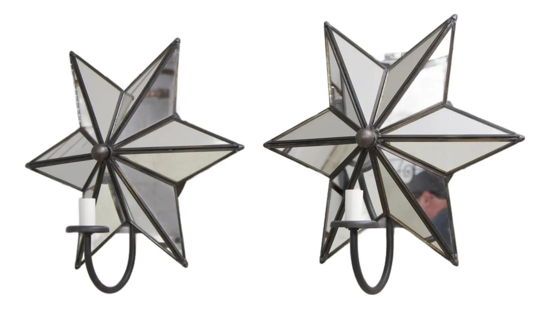 Pair of Mirrored Star Wall Sconces with Electric Lights by Meyda: Pair of Mirrored Star Wall Sconces with Electric Lights by Meyda This pair of Meyda mirrored star electric wall sconces from the 1990s features a traditional design with twelve mirrors on each sconce.