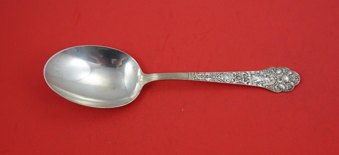 Gorham Medici Old Sterling Silver Vegetable Serving Spoon 8 3/4": Gorham Medici Old Sterling Silver Vegetable Serving Spoon 8 3/4" Presenting the Medici Old Vegetable Serving Spoon by Gorham, a stunning piece crafted from premium sterling silver. This elegant servin