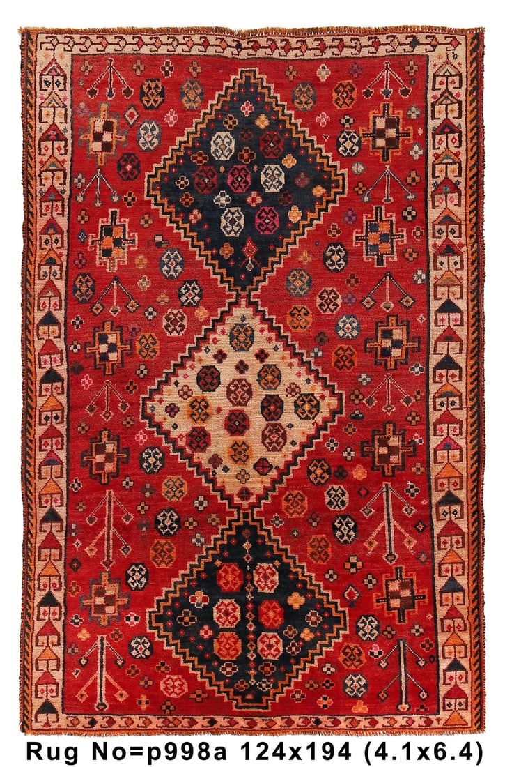 4.1 x 6.4 Handmade Persian Shiraz Rug Geometric Wool Carpet: 4.1 x 6.4 Handmade Persian Shiraz Rug Geometric Wool Carpet Free continental US Shipping Experience the timeless beauty of the Old Persian Shiraz Rug, a handwoven masterpiece from the villages of Shir