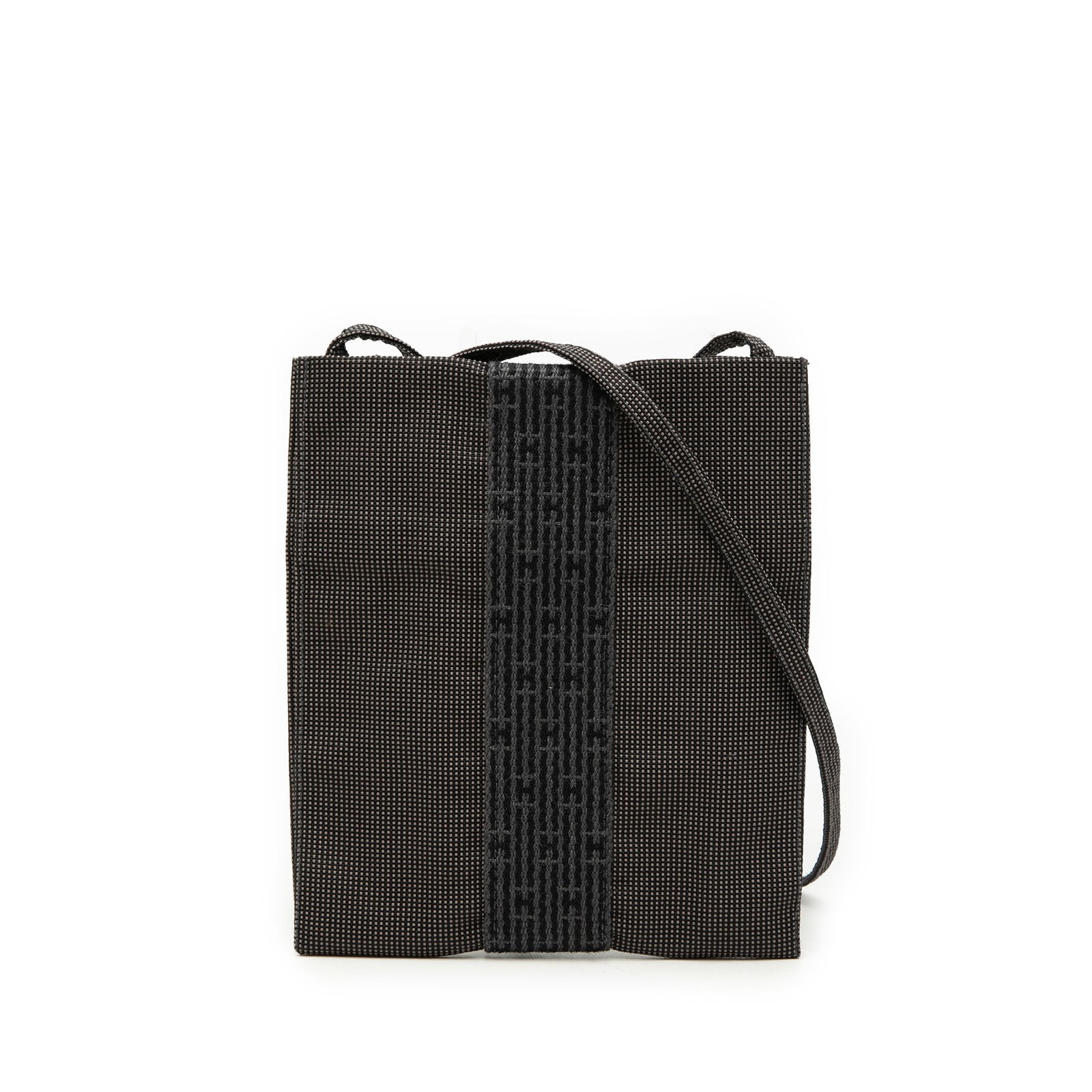 Hermes Herline Pochette Gray Canvas Crossbody Bag: Hermes Herline Pochette Gray Canvas Crossbody Bag The Hermes Canvas Herline Pochette is a crossbody bag crafted from durable polyester fabric in a gray hue. It features a flat polyester strap and an o