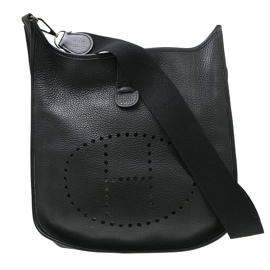 Hermes Evelyne PM 29 Black Taurillon Clemence Shoulder Bag: Hermes Evelyne PM 29 Black Taurillon Clemence Shoulder Bag Hermes Evelyne 2 29 PM shoulder bag in black Taurillon Clemence leather. This medium shoulder bag features a snap closure, leather lining, lo