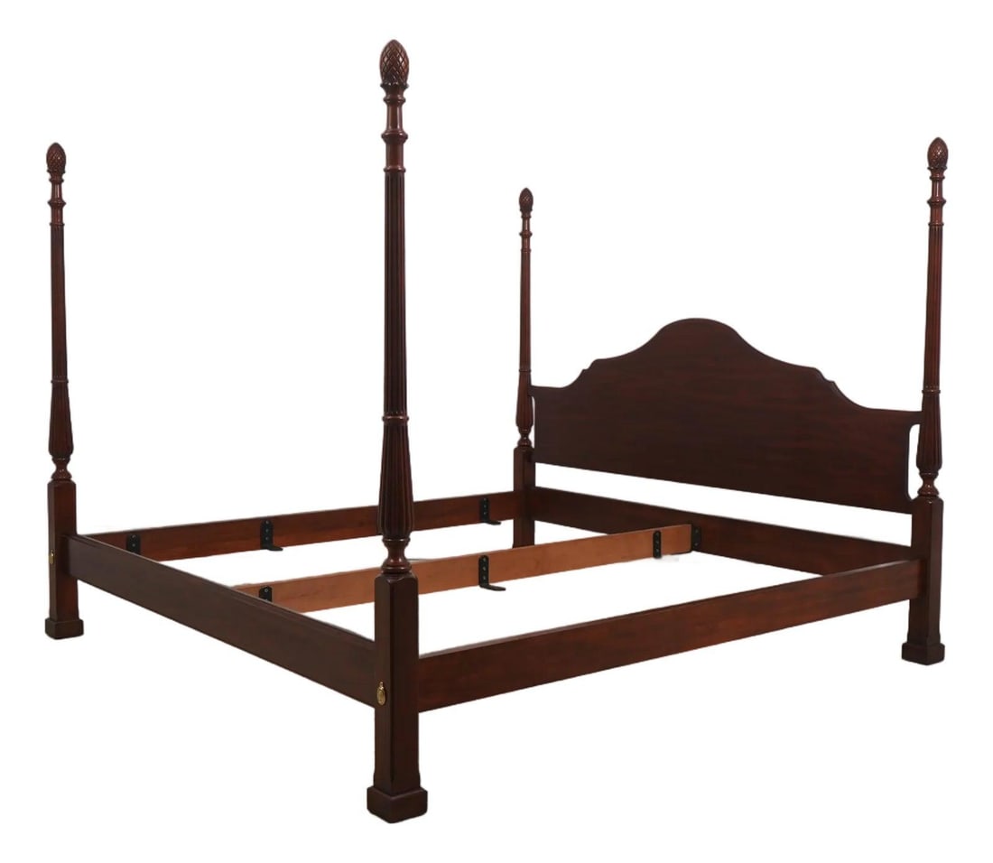 Henkel Harris Cherry King Poster Bed Model 160-6/6 (1 of 10)