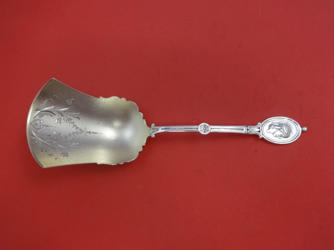 Wendt Medallion Sterling Silver Cracker Scoop with Tulips 8 7/8" (1 of 1)