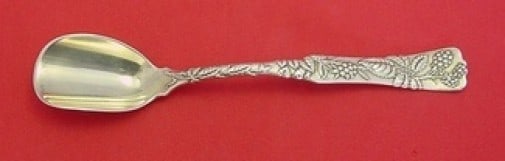 Tiffany & Co. Vine Sterling Silver Cheese Scoop Raspberry Motif 7.25": Tiffany & Co. Vine Sterling Silver Cheese Scoop Raspberry Motif 7.25" This exquisite cheese scoop from Tiffany & Co. features the elegant Vine pattern adorned with a delicate raspberry motif. Crafted 