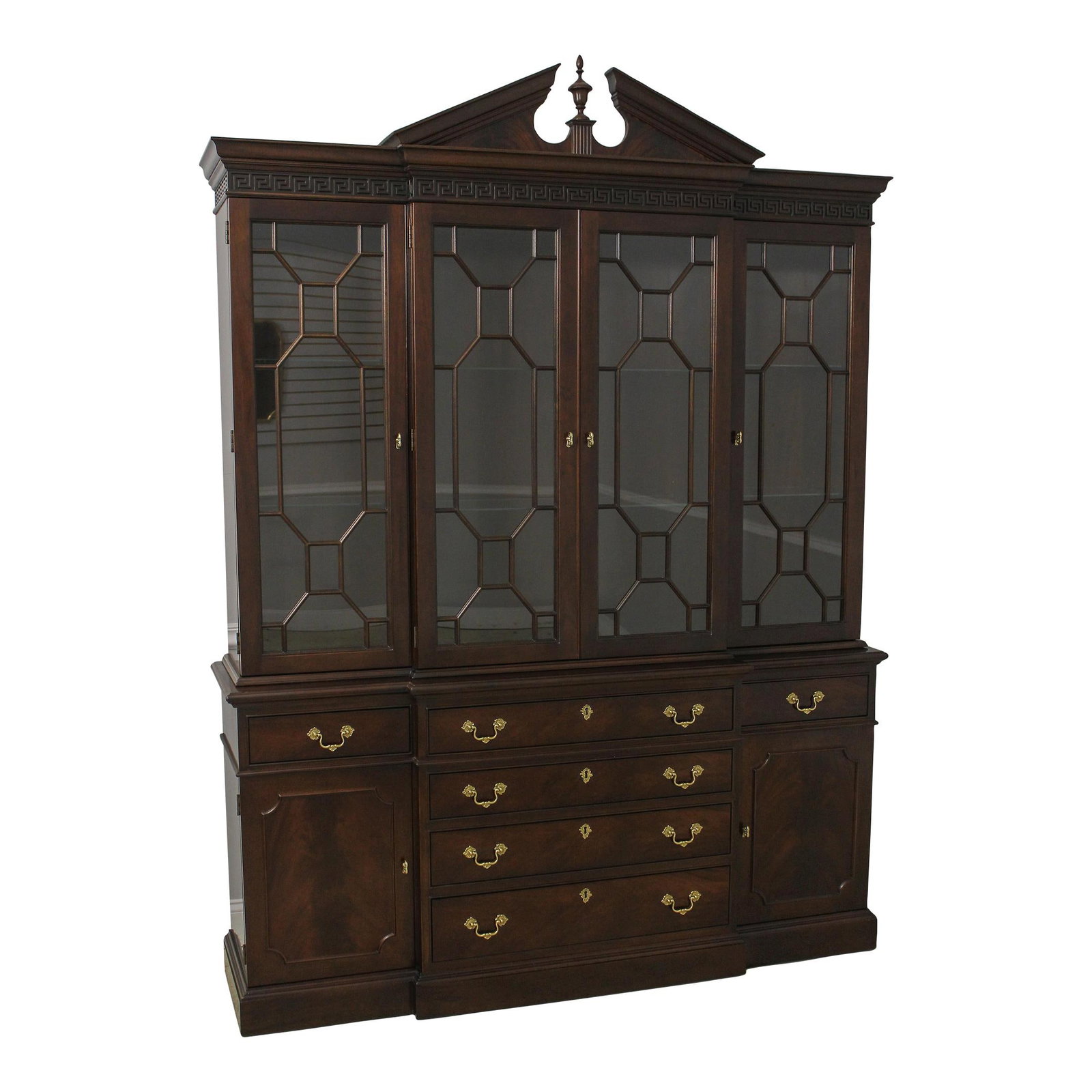 Stickley Chippendale Mahogany Breakfront 4 Door with Pediment Top: Stickley Chippendale Mahogany Breakfront 4 Door with Pediment Top This elegant Stickley Chippendale Mahogany 4 Door Breakfront showcases exquisite craftsmanship with a traditional design. Constructed 