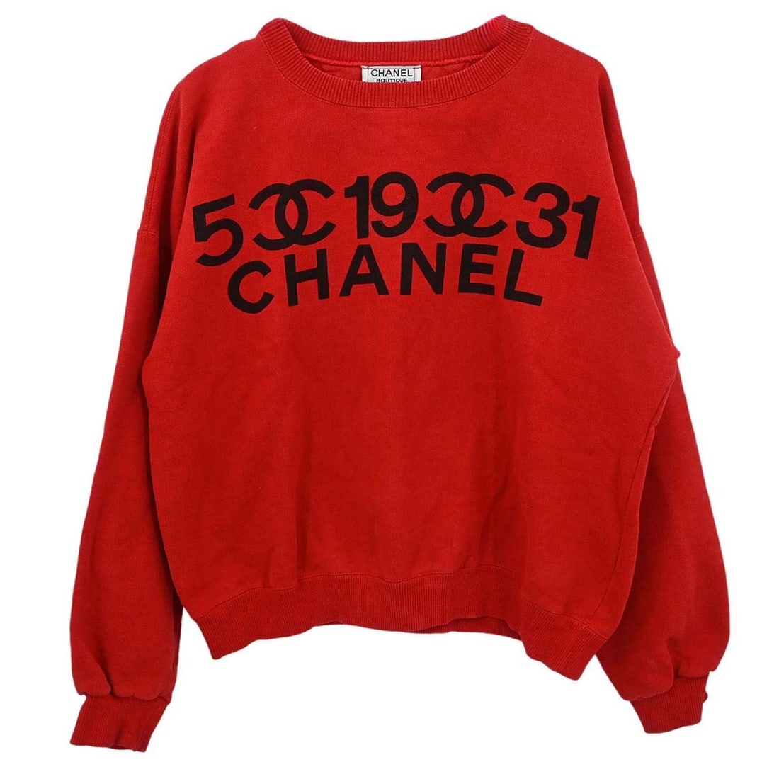 CHANEL Red Women's Long Sleeve Casual Top One Size: CHANEL Red Women's Long Sleeve Casual Top One Size Red CHANEL long sleeve top sweater for women with a regular fit and casual style. The tag is missing. Condition is very good overall, with scuffs and
