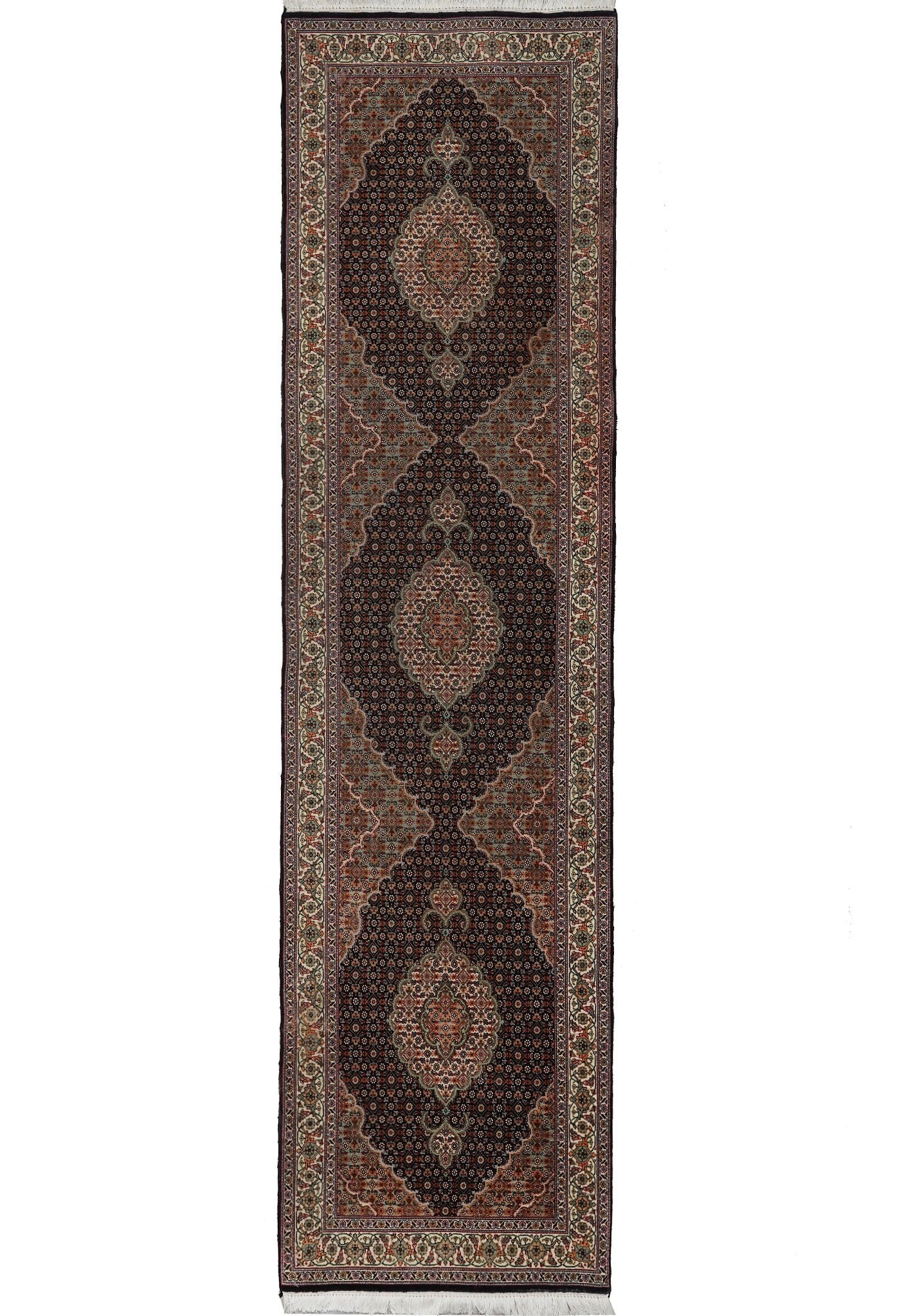 Authentic Persian Tabriz Mahi Wool Silk Runner 2.6 x 10 Feet 400 KPSI: Authentic Persian Tabriz Mahi Wool Silk Runner 2.6 x 10 Feet 400 KPSI Free continental US Shipping This is a fine quality Persian Tabriz Mahi runner, crafted from a blend of wool and silk. The rug mea